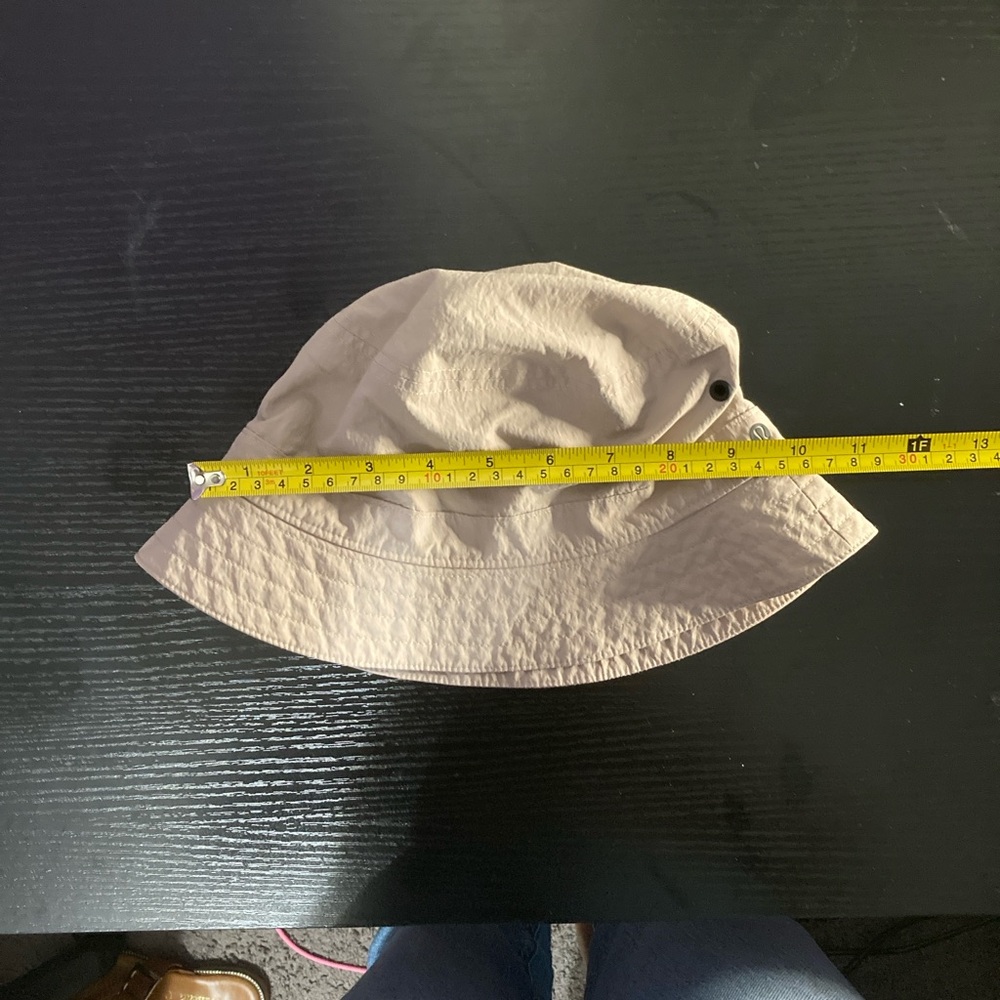 Lululemon On My Level Bucket Hat
Muse - Picture 8 of 10